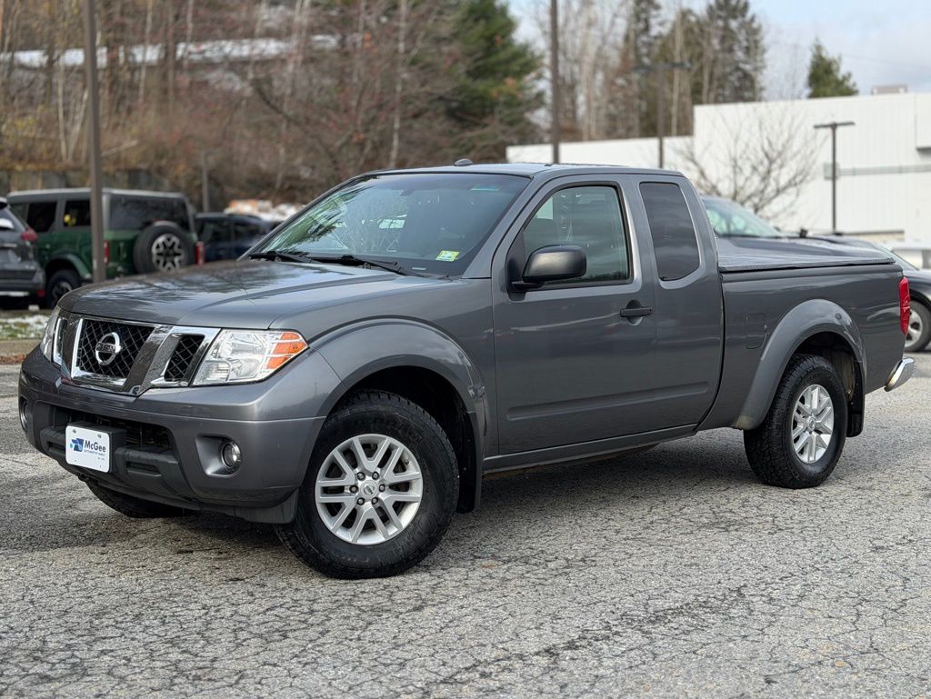 2017 Nissan Frontier SV's photo