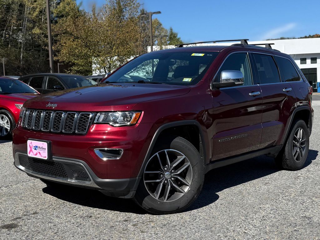 2017 Jeep Grand Cherokee SUV  2017 Jeep Grand Cherokee SUV