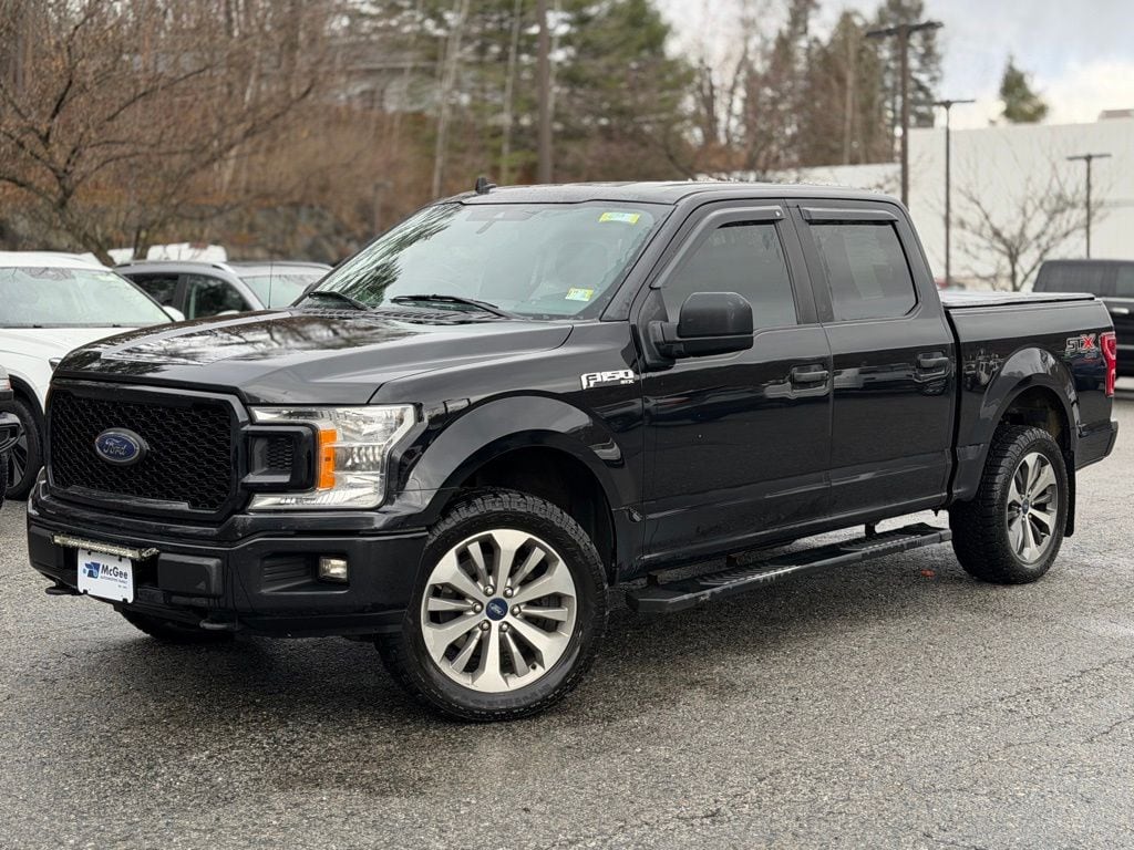 2020 Ford F-150 XL's photo