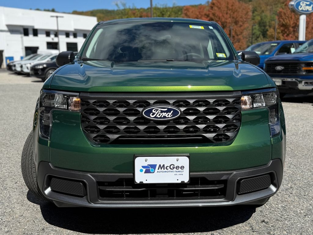 New 2025 Ford Maverick XLT Truck