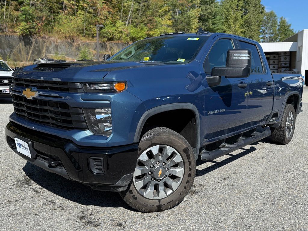 2025 Chevrolet Silverado 2500 HD Truck Crew Cab  2025 Chevrolet Silverado 2500 HD Truck Crew Cab