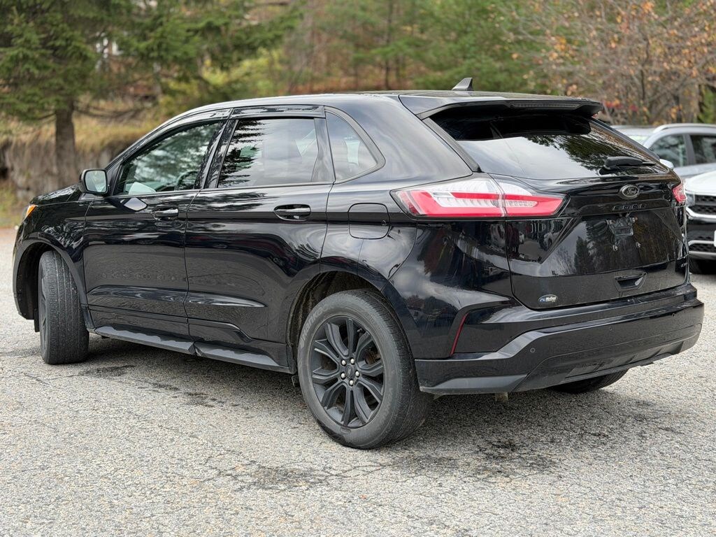 Used 2022 Ford Edge SE SUV