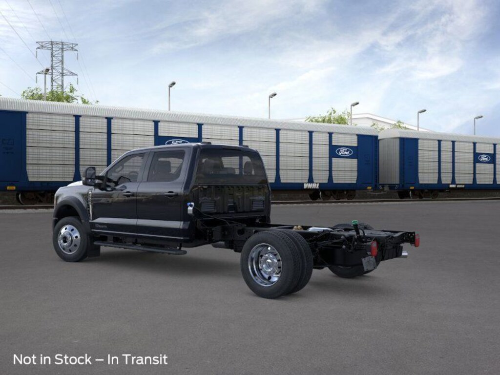 New 2026 Ford F-550SD Lariat Chassis