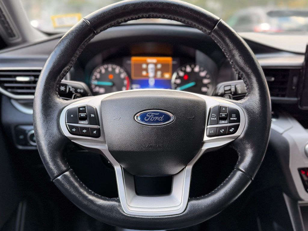 2021 Ford Explorer XLT - Photo 6