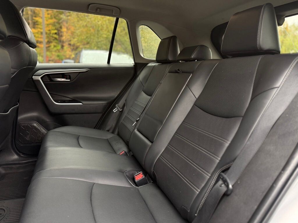 Used 2022 Toyota RAV4 Hybrid Limited SUV