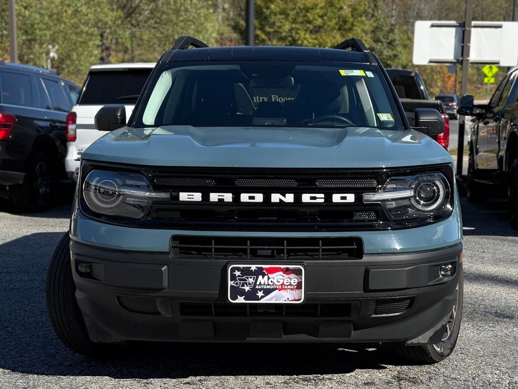 2022 Ford Bronco Sport Outer Banks photo 2