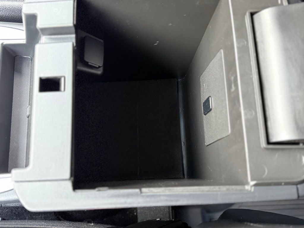 2021 Ford Explorer XLT - Photo 18