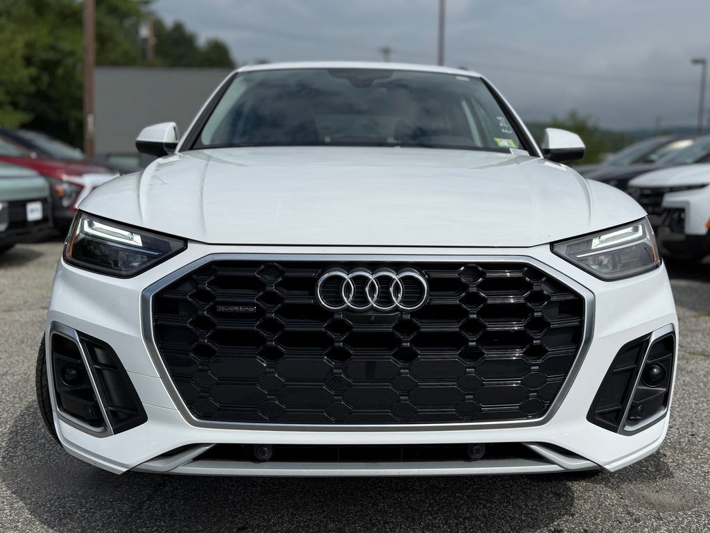 2024 Audi Q5 45 S line Premium photo 2