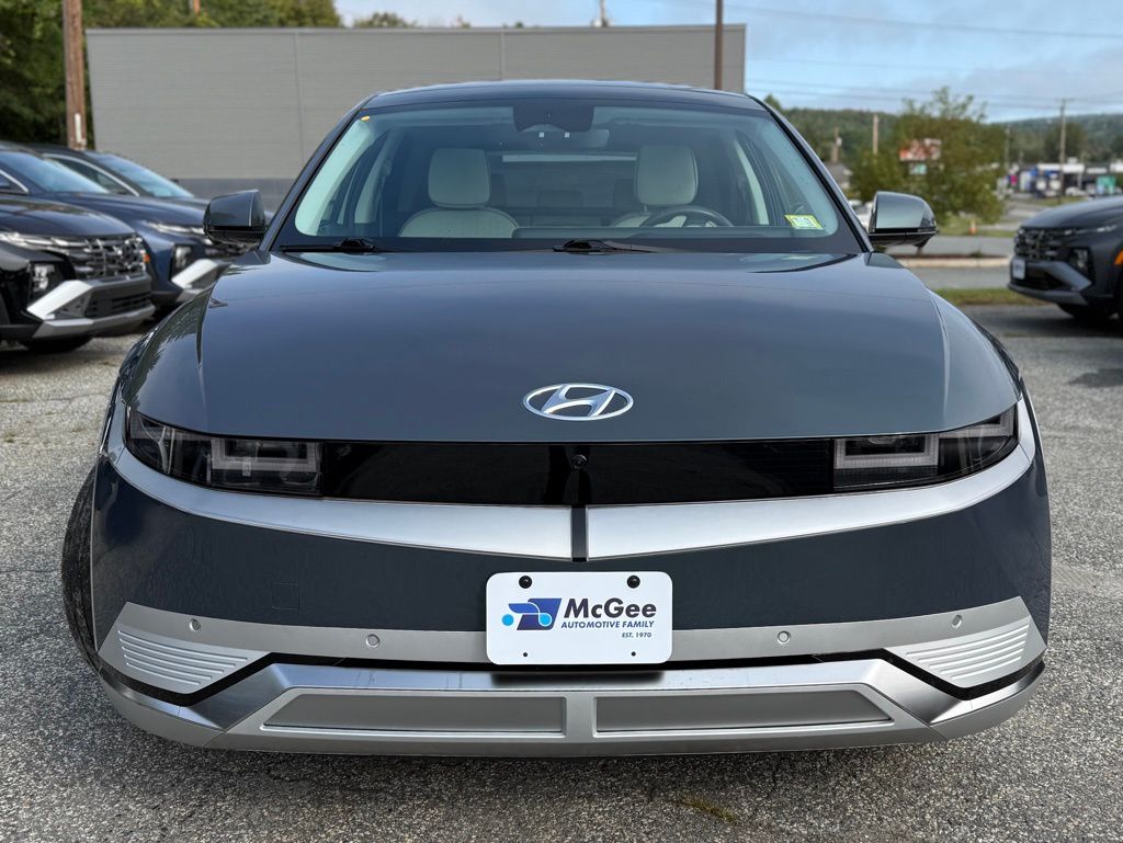 2023 Hyundai Ioniq 5 Limited photo 2