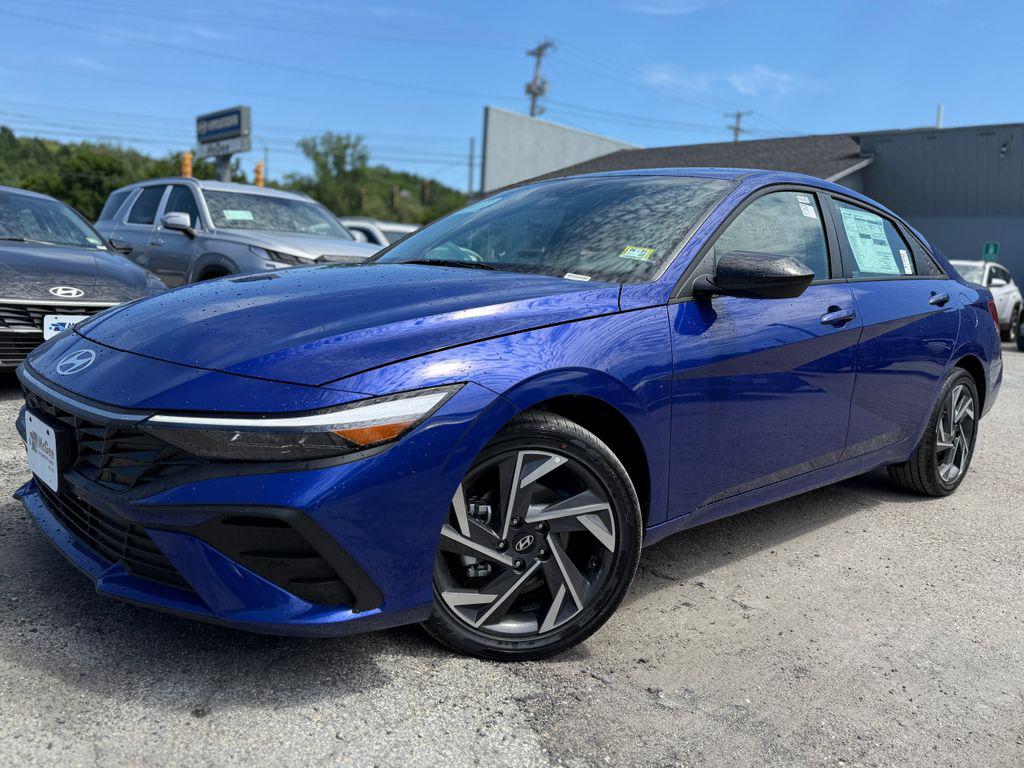 2025 Hyundai Elantra Sedan 