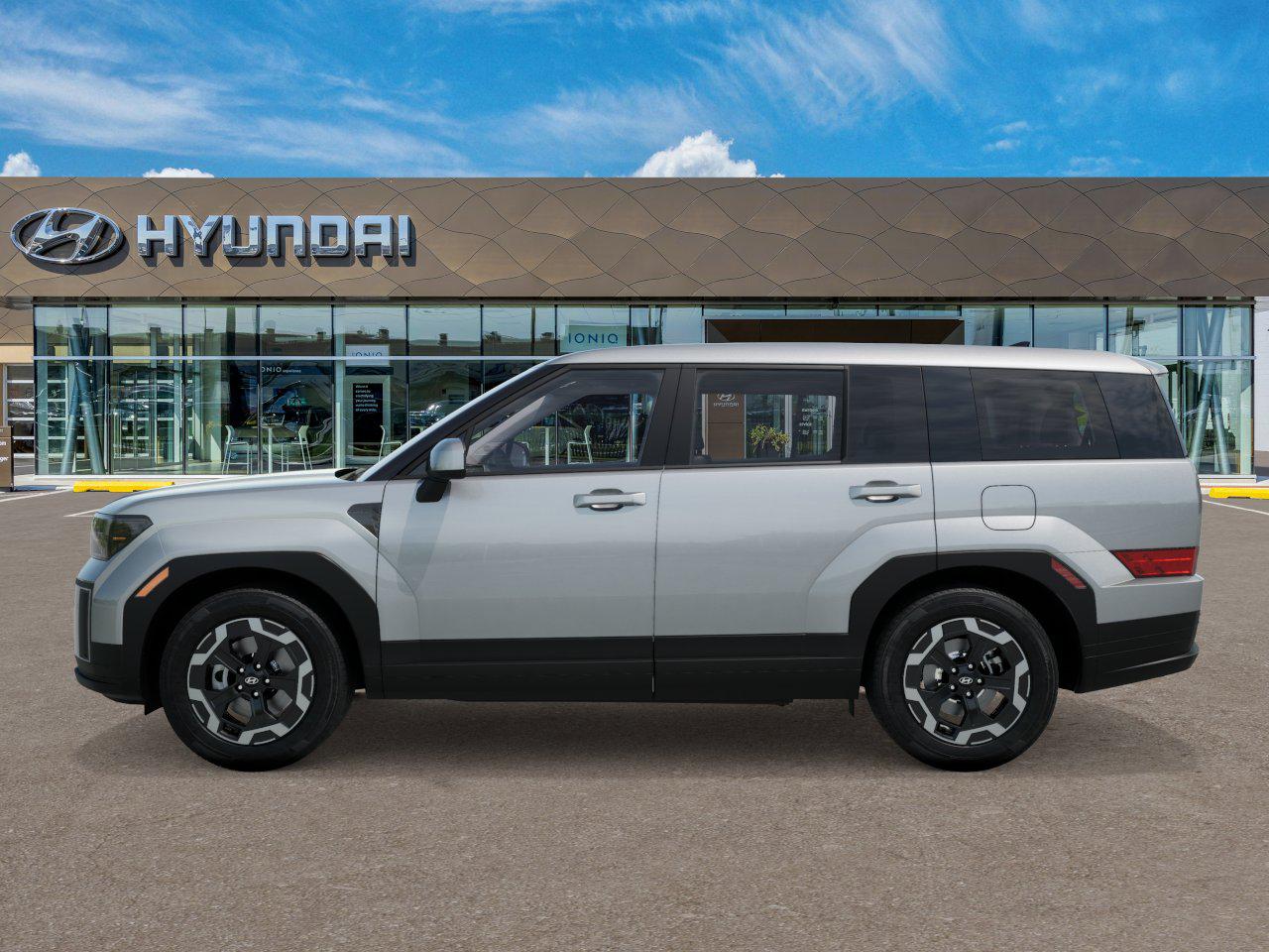 2026 Hyundai Santa Fe SE photo 3