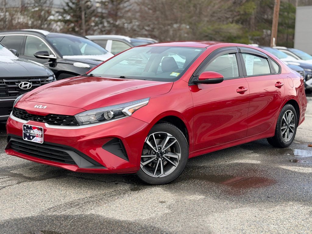 2023 Kia Forte LXS's photo
