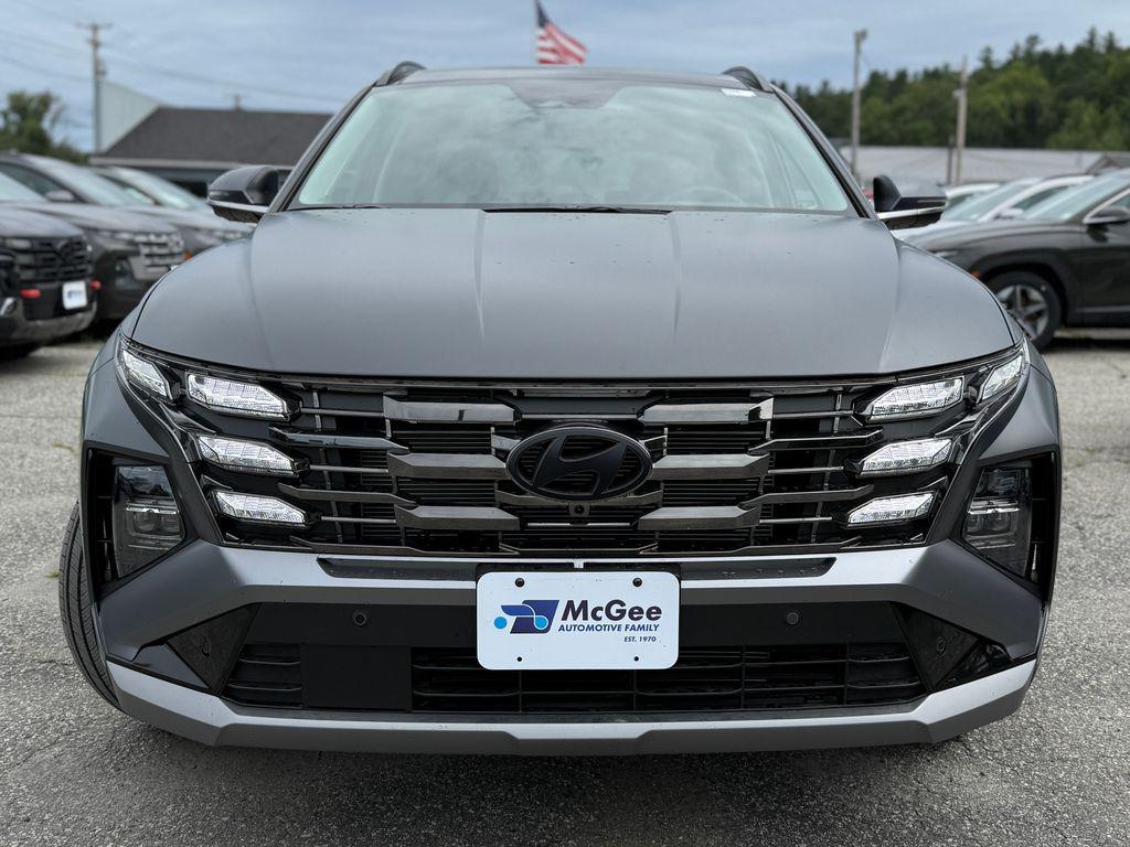 2025 Hyundai Tucson Limited photo 2
