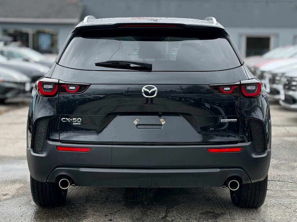 2025 Mazda CX-50 2.5 S Preferred photo 4