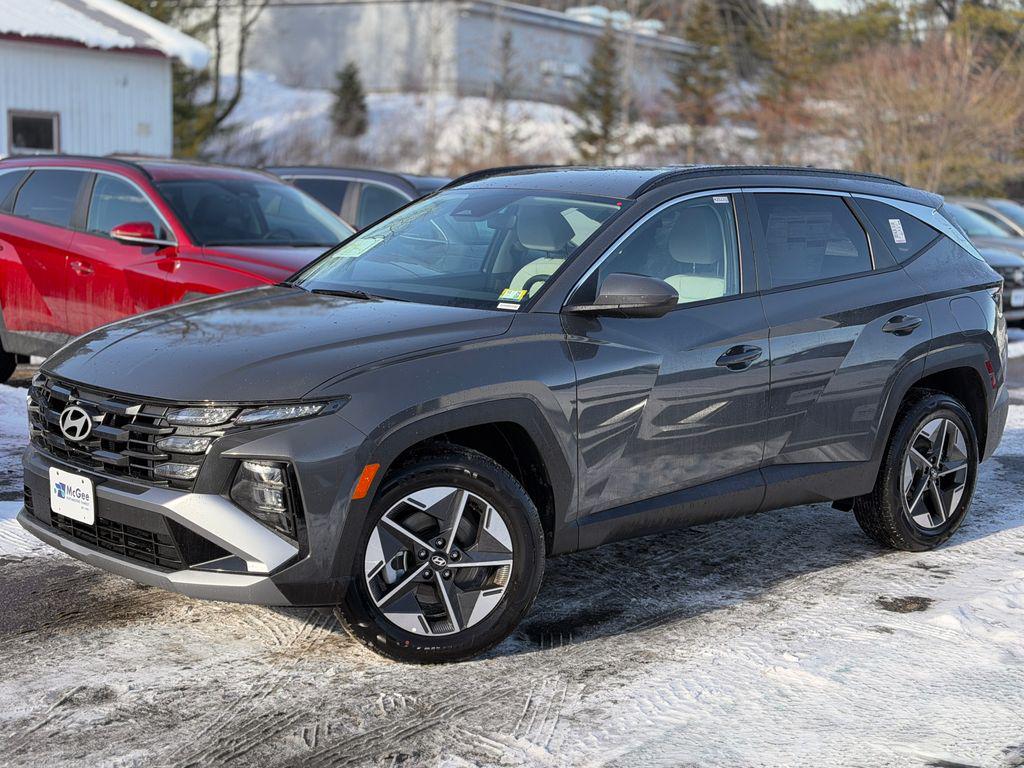 2026 Hyundai Tucson Blue SE's photo