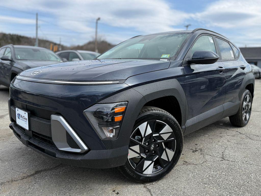 2026 Hyundai Kona SEL photo 2