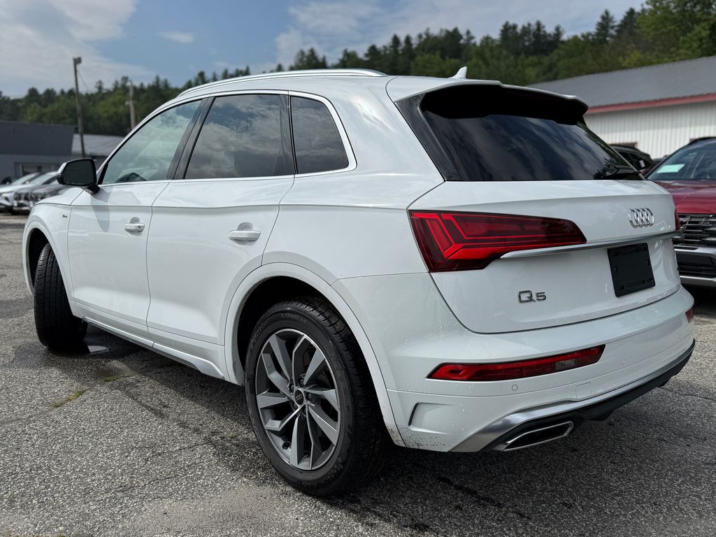 2024 Audi Q5 45 S line Premium photo 3