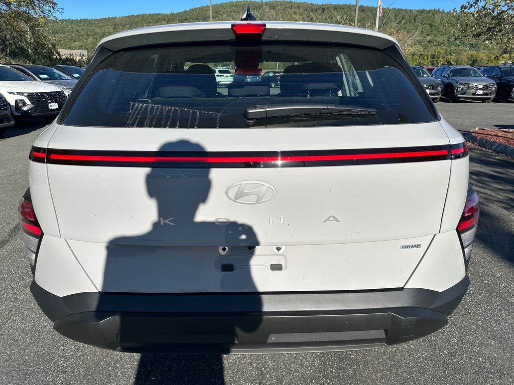 New 2026 Hyundai Kona SE AWD SUV