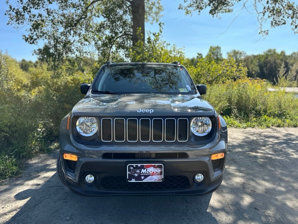 Used 2022 Jeep Renegade Latitude with VIN ZACNJDB14NPN83557 for sale in Barre, VT