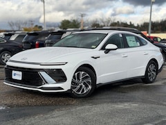 2026 Hyundai Sonata Hybrid Blue Sedan