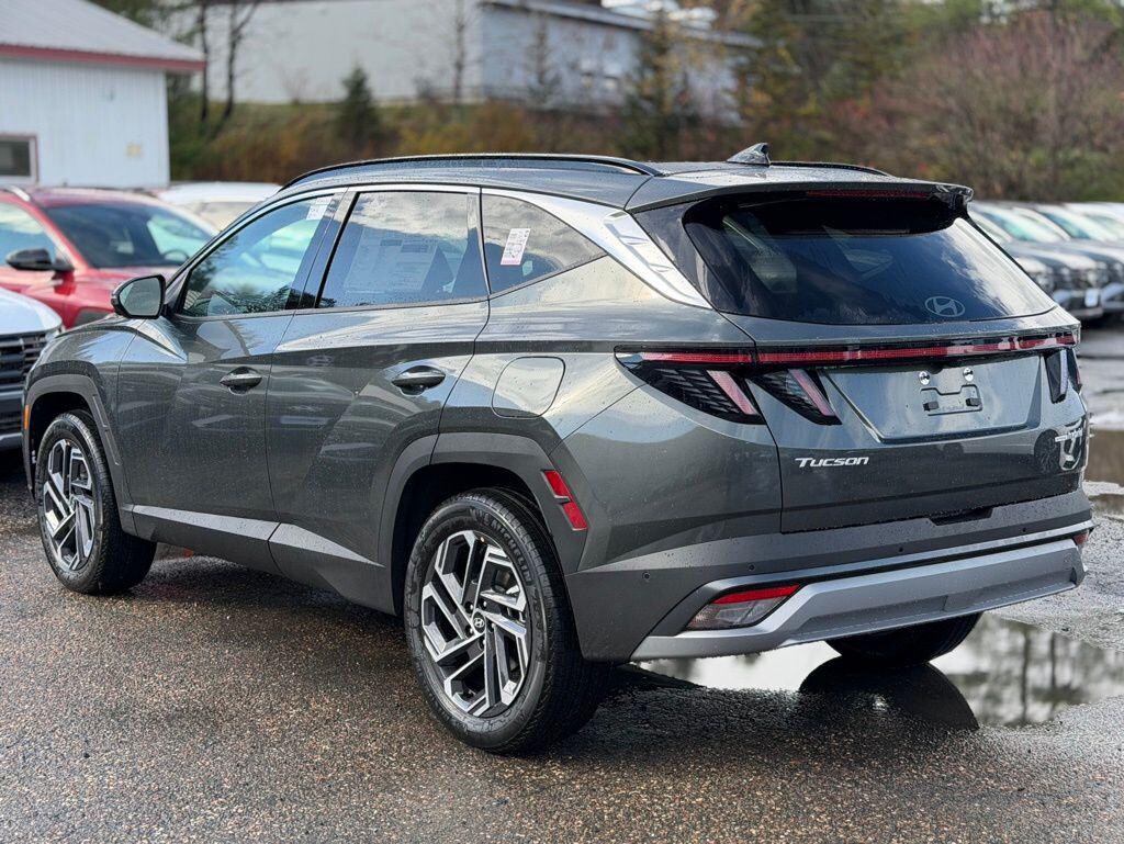 New 2025 Hyundai Tucson Hybrid Limited SUV