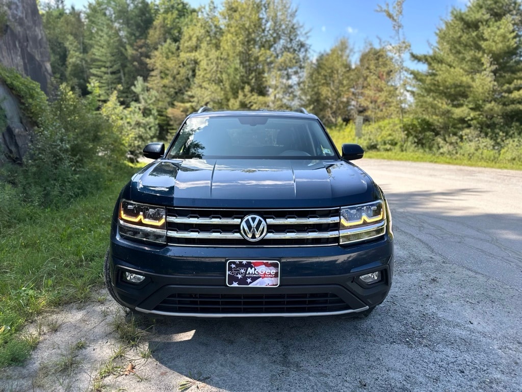 Used 2018 Volkswagen Atlas SE with VIN 1V2KR2CA6JC540711 for sale in Barre, VT