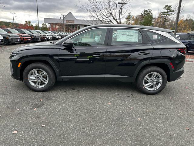 2026 Hyundai Tucson SE photo 2