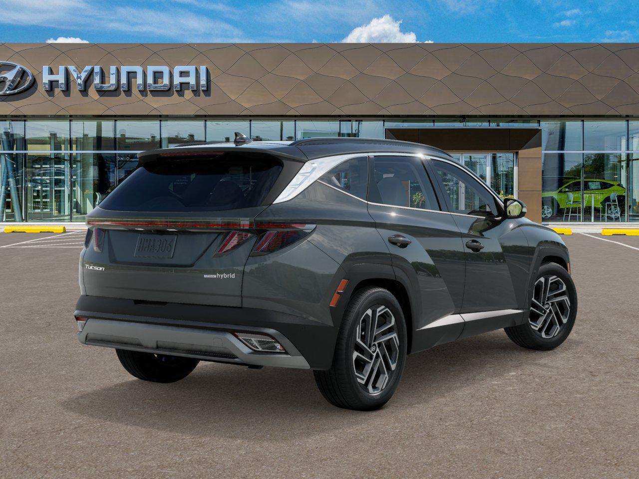 2025 Hyundai Tucson Hybrid Limited photo 2