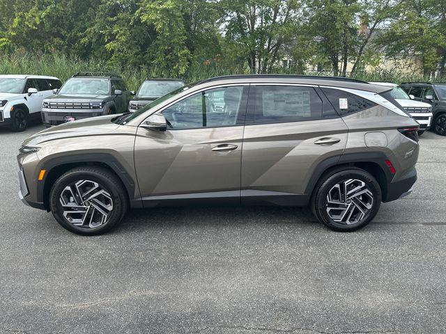 2025 Hyundai Tucson Hybrid Limited photo 2