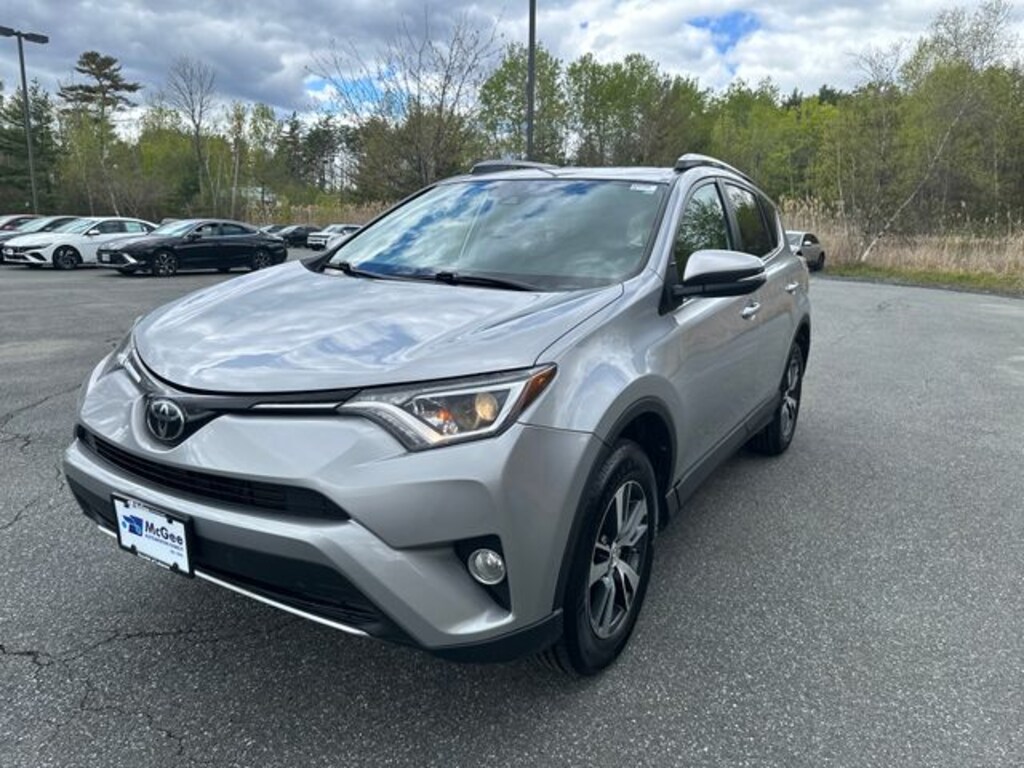 Used 2018 Toyota RAV4 XLE SUV