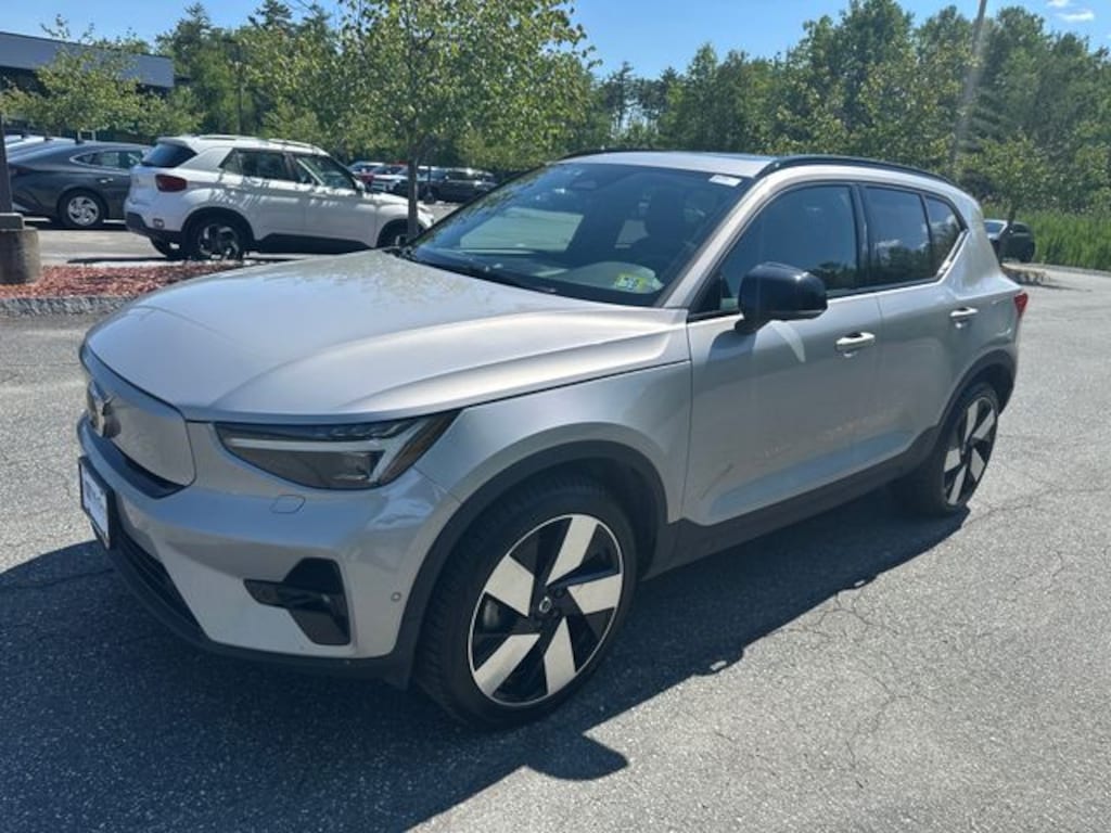 Used 2023 Volvo XC40 Recharge Pure Electric Ultimate SUV