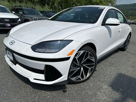 2025 Hyundai IONIQ 6 SEL Sedan