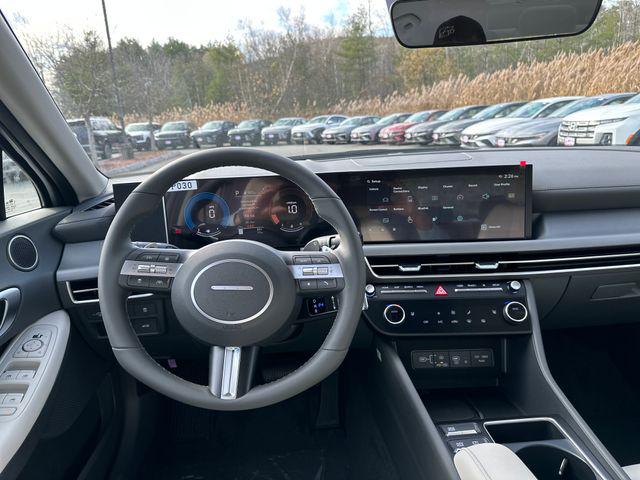 2026 Hyundai Sonata SEL - Photo 12