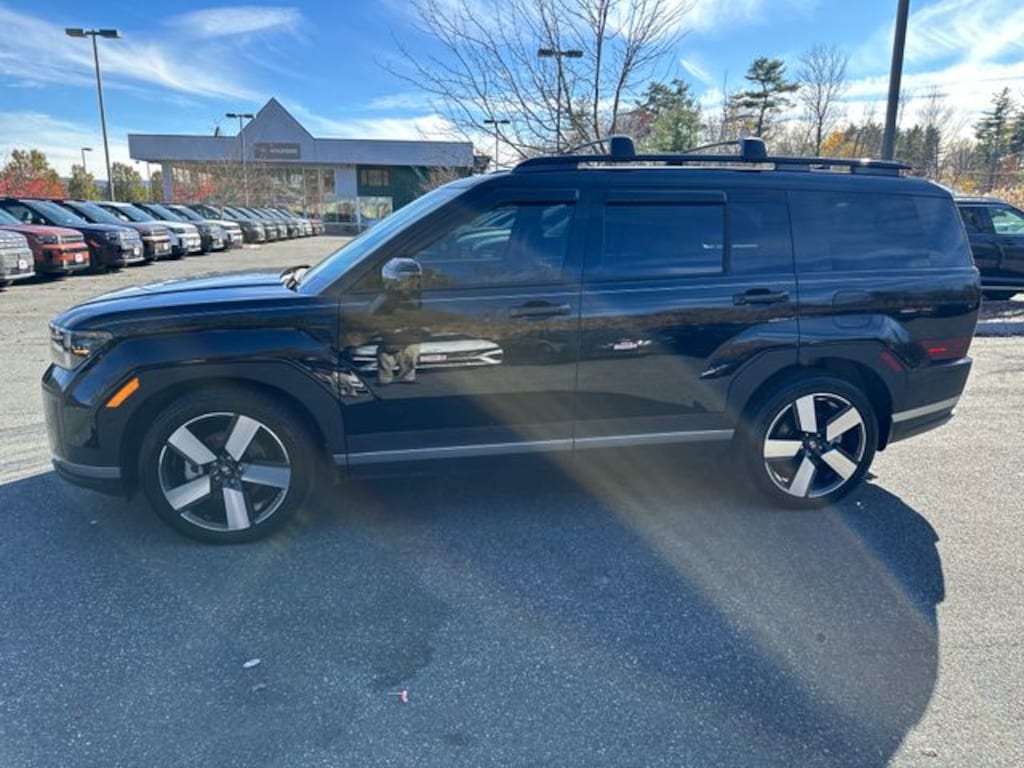 Used 2025 Hyundai Santa Fe Limited SUV