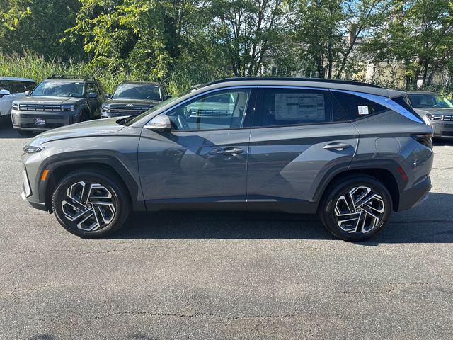 2025 Hyundai Tucson Limited photo 2