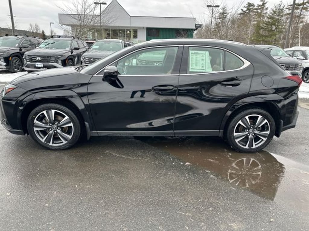 Used 2024 Lexus UX 250h Premium SUV