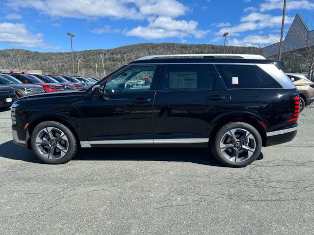New 2026 Hyundai Palisade Hybrid Limited SUV