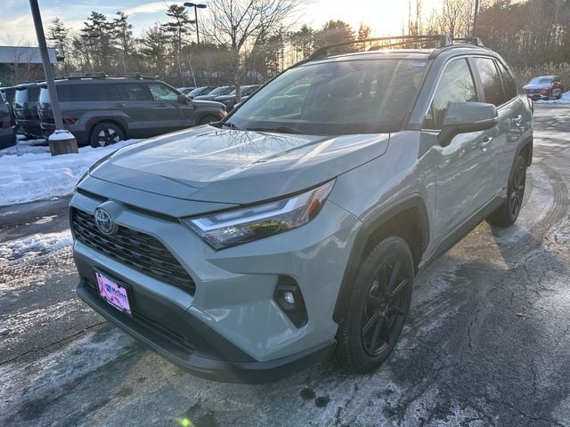 2023 Toyota RAV4 XLE Premium's photo