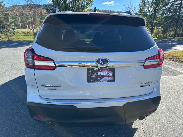 2022 Subaru Ascent Touring photo 4
