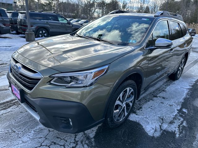 2022 Subaru Outback Touring's photo