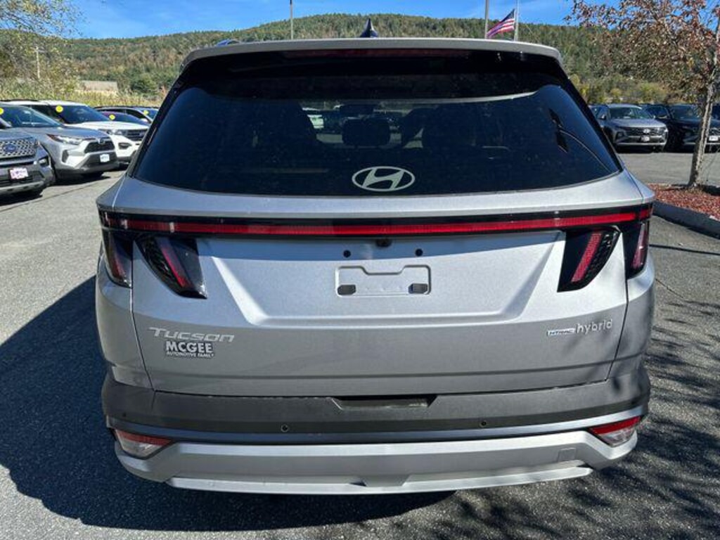 New 2025 Hyundai Tucson Hybrid Limited SUV