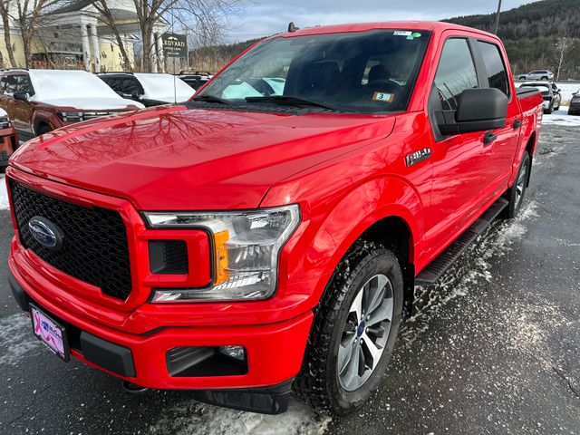 2020 Ford F-150 XL's photo