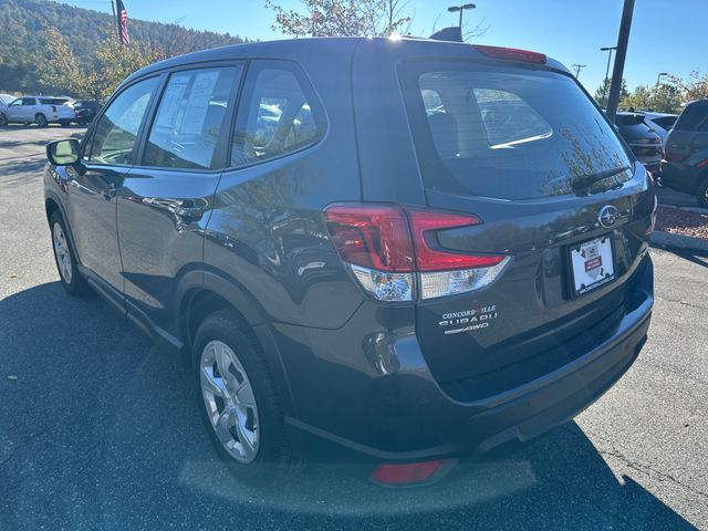 2022 Subaru Forester Base photo 2