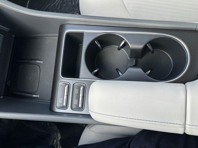 2026 Hyundai Sonata SEL - Photo 17