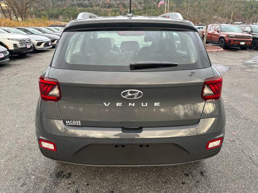 New 2026 Hyundai Venue SEL SUV