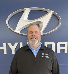 Staff member Shawn M. from ID_50184c