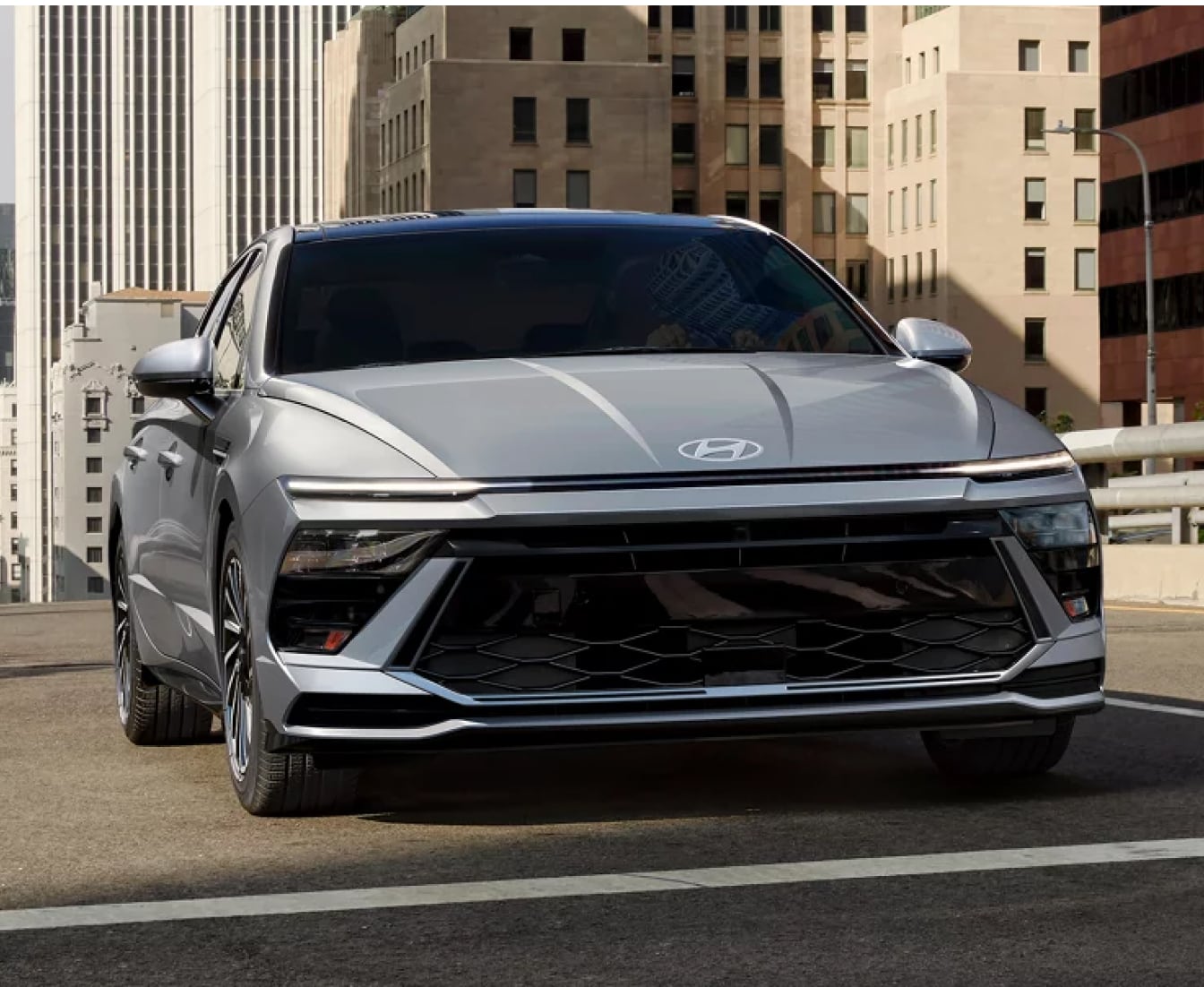 2026 Hyundai SONATA Limited Hybrid in Aero Silver