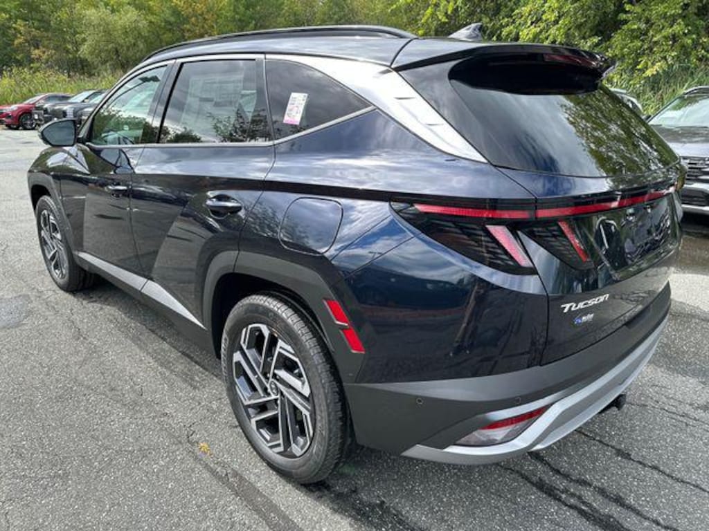 New 2025 Hyundai Tucson Hybrid Limited SUV