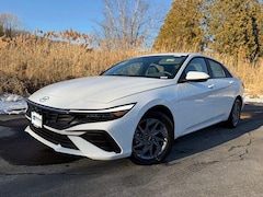 2025 Hyundai Elantra Hybrid Blue Sedan