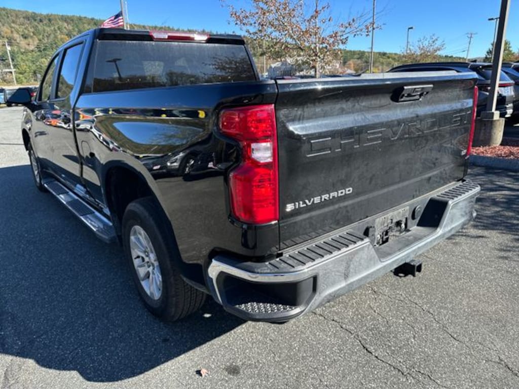 Used 2024 Chevrolet Silverado 1500 LT w/1LT Truck Crew Cab